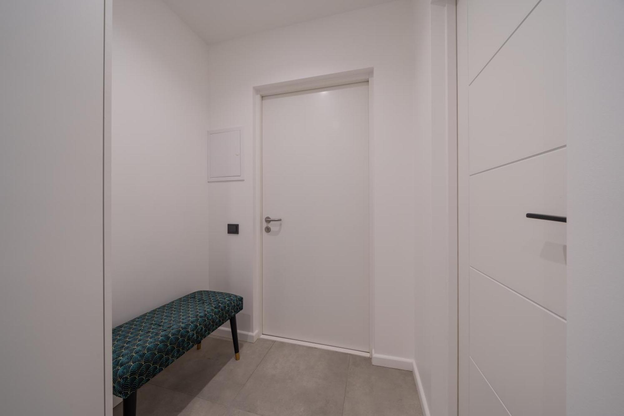 Mucenieku Street 1-Bedroom Stylish Apartment Riga Ngoại thất bức ảnh