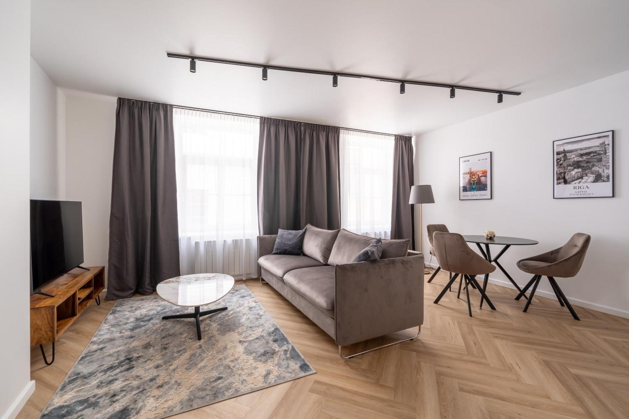 Mucenieku Street 1-Bedroom Stylish Apartment Riga Ngoại thất bức ảnh